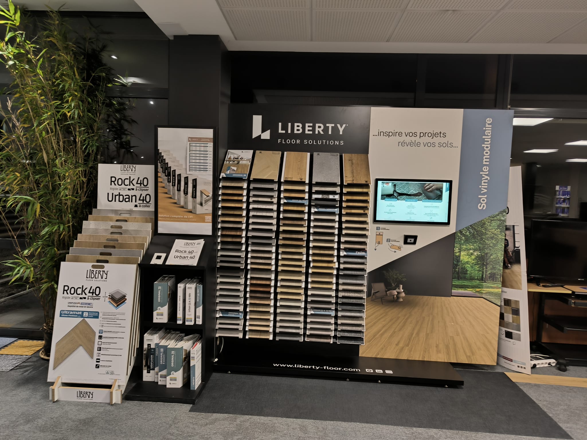 Découvrez le nouveau présentoir LIBERTY chez CHEVALIER !